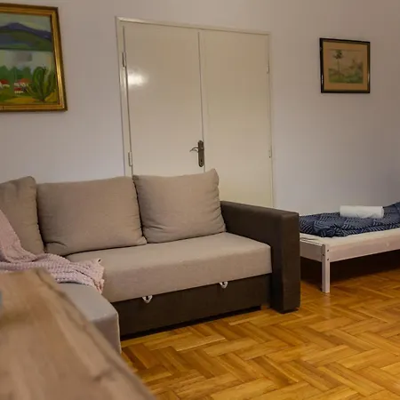 Apartmán Terrace 10min From Termal Bath